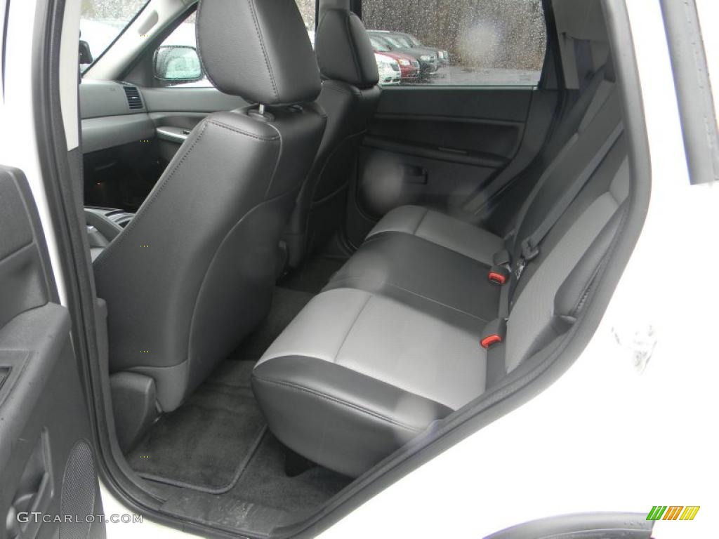2008 Grand Cherokee Laredo 4x4 - Stone White / Dark Slate Gray/Light Graystone photo #11