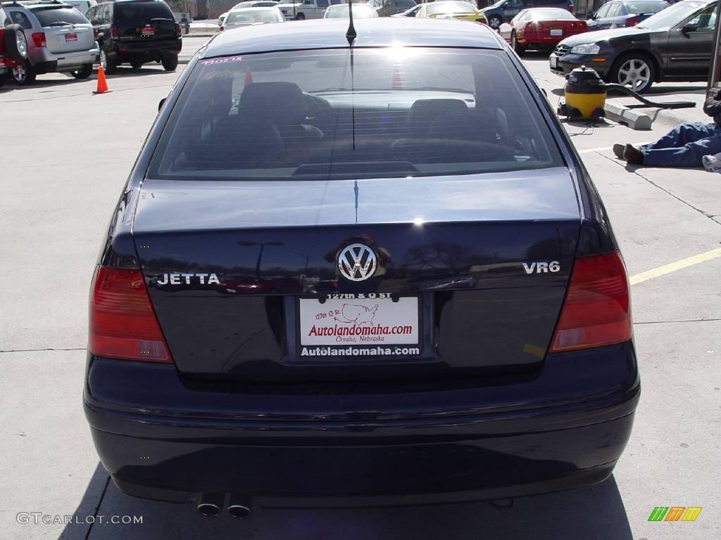 2002 Jetta GLX  VR6 Sedan - Galactic Blue Pearl / Grey photo #23
