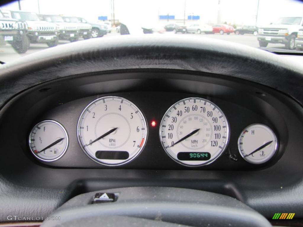2001 Chrysler 300 M Sedan Gauges Photo #47490576