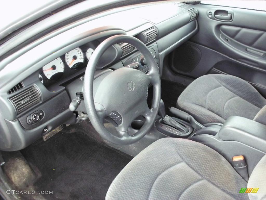 Dark Slate Gray Interior 2002 Dodge Stratus SE Sedan Photo #47490798