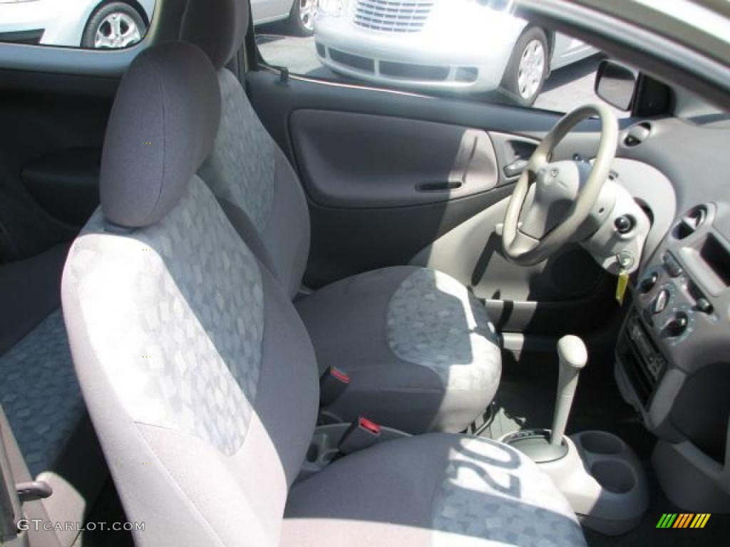 2002 ECHO Sedan - Satin Gold Metallic / Shadow Gray photo #14