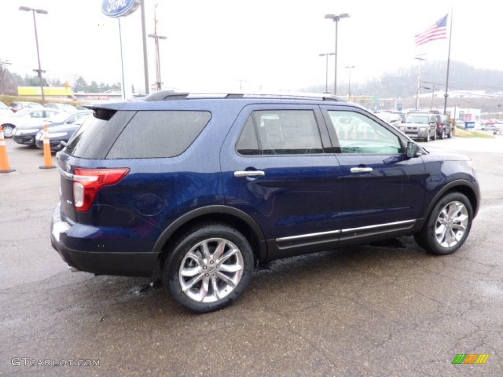 2011 Explorer XLT 4WD - Kona Blue Metallic / Charcoal Black photo #4