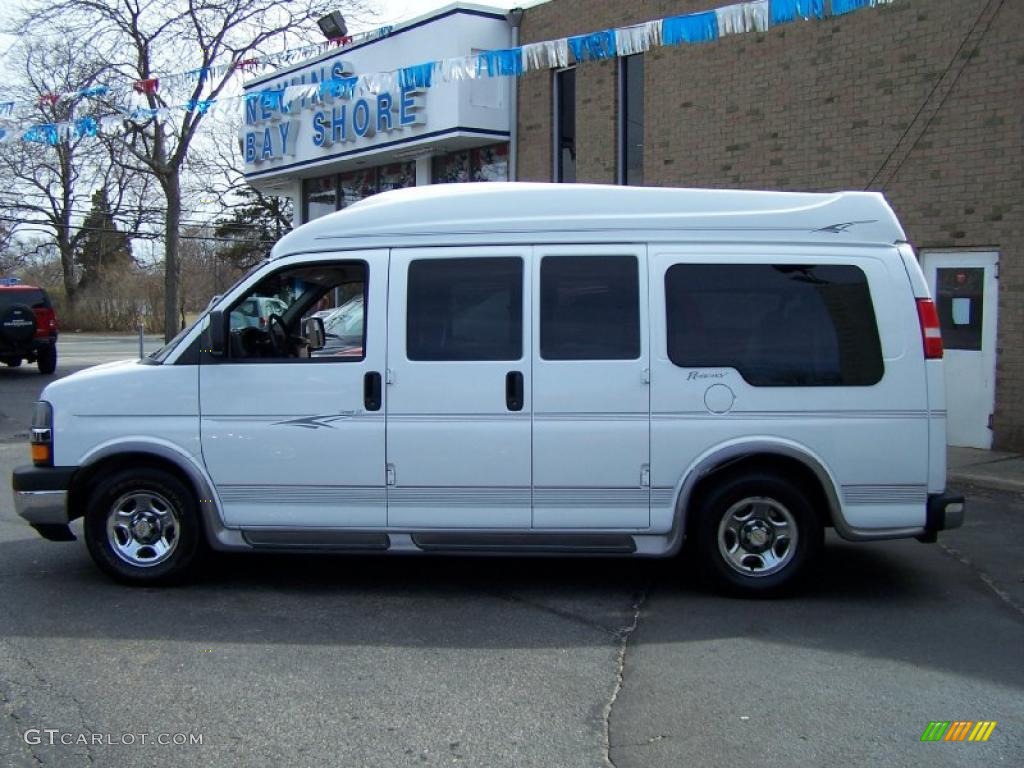 2003 Express 1500 Passenger Conversion Van - Summit White / Medium Dark Pewter photo #3