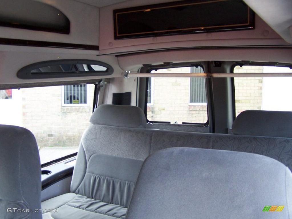 2003 Express 1500 Passenger Conversion Van - Summit White / Medium Dark Pewter photo #13