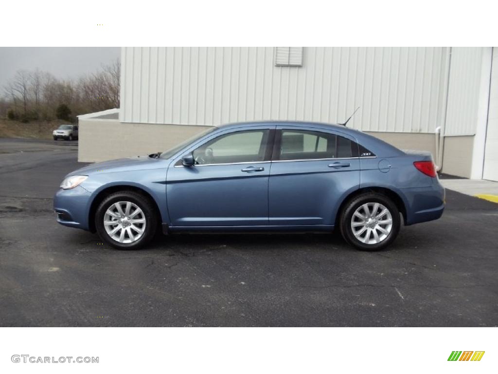 Sapphire Crystal Metallic 2011 Chrysler 200 Touring Exterior Photo #47494056