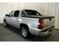 2007 Silver Birch Metallic Chevrolet Avalanche LT 4WD  photo #23