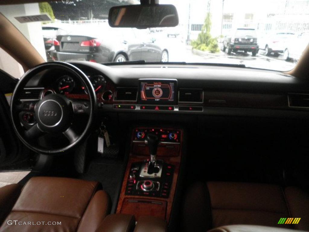 2005 A8 4.2 quattro - Brilliant Black / Black/Amaretto photo #11