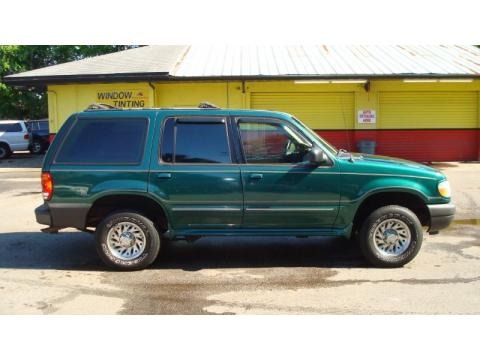 2001 Ford Explorer XLS Data, Info and Specs