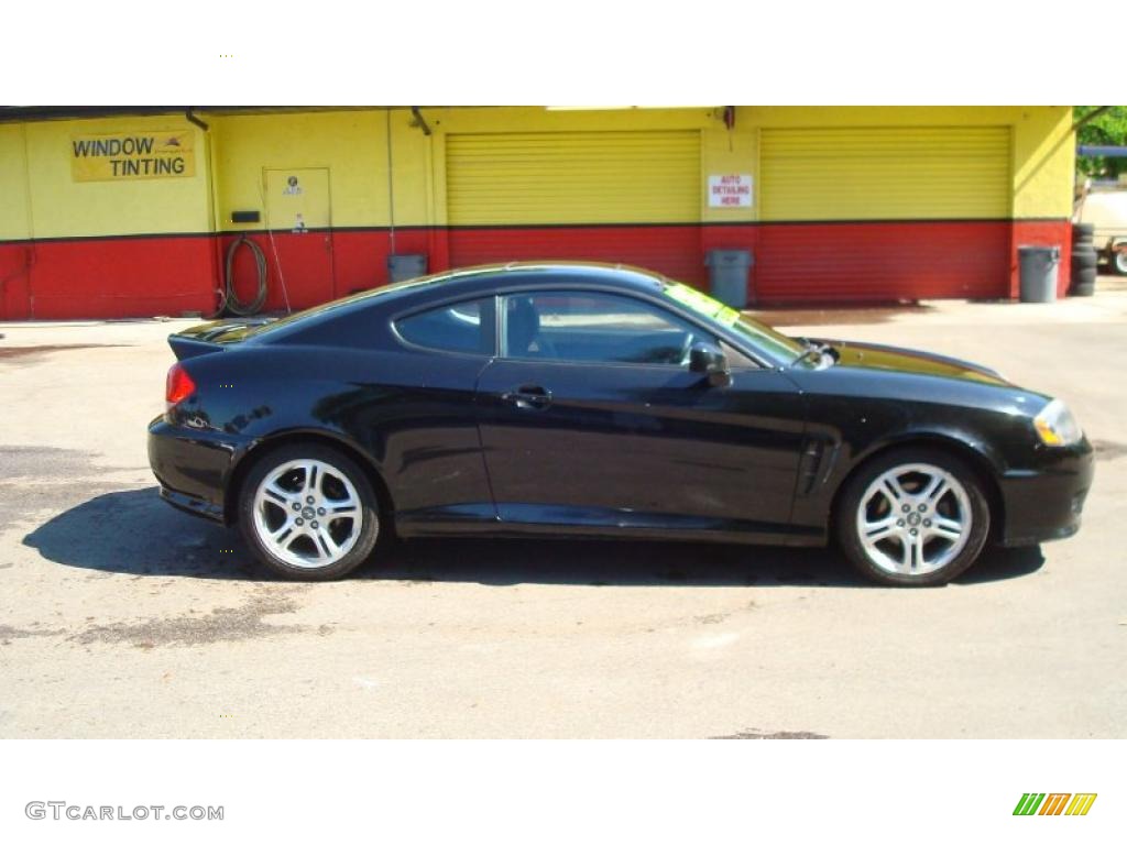 Obsidian Black Hyundai Tiburon