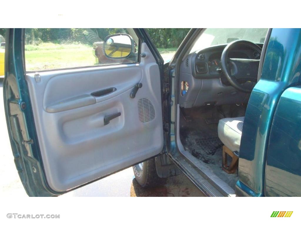 1998 Ram 1500 ST Regular Cab 4x4 - Emerald Green Pearl / Gray photo #9