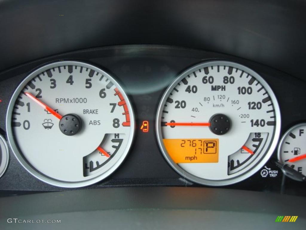 2011 Nissan Frontier Pro-4X Crew Cab Gauges Photos