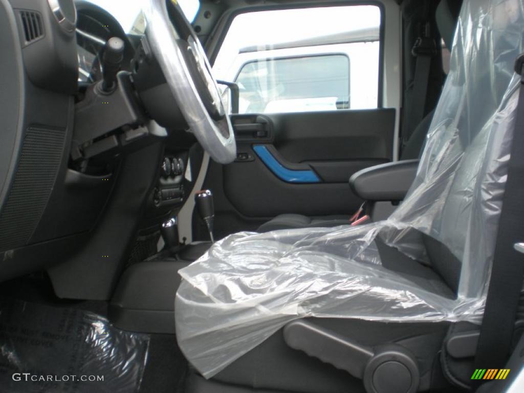 2011 Wrangler Sport S 4x4 - Bright White / Black photo #4