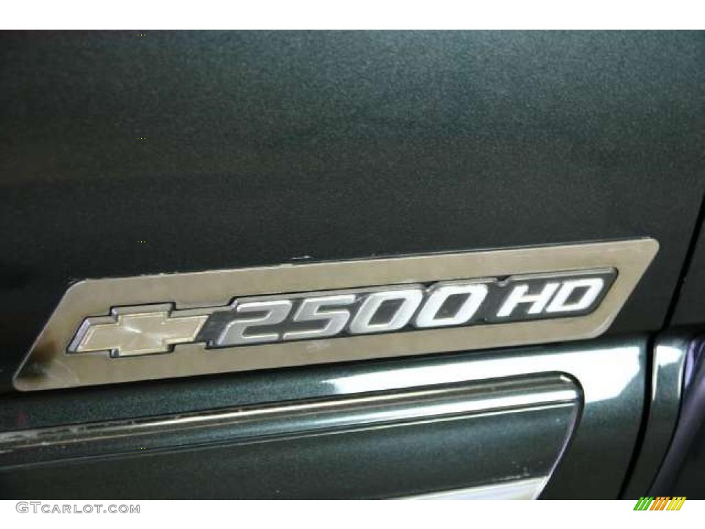 2004 Chevrolet Silverado 2500HD LS Extended Cab 4x4 Marks and Logos Photo #47501698