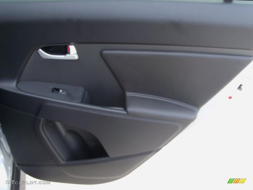 2011 Kia Sportage SX AWD Black Door Panel Photo #47502040