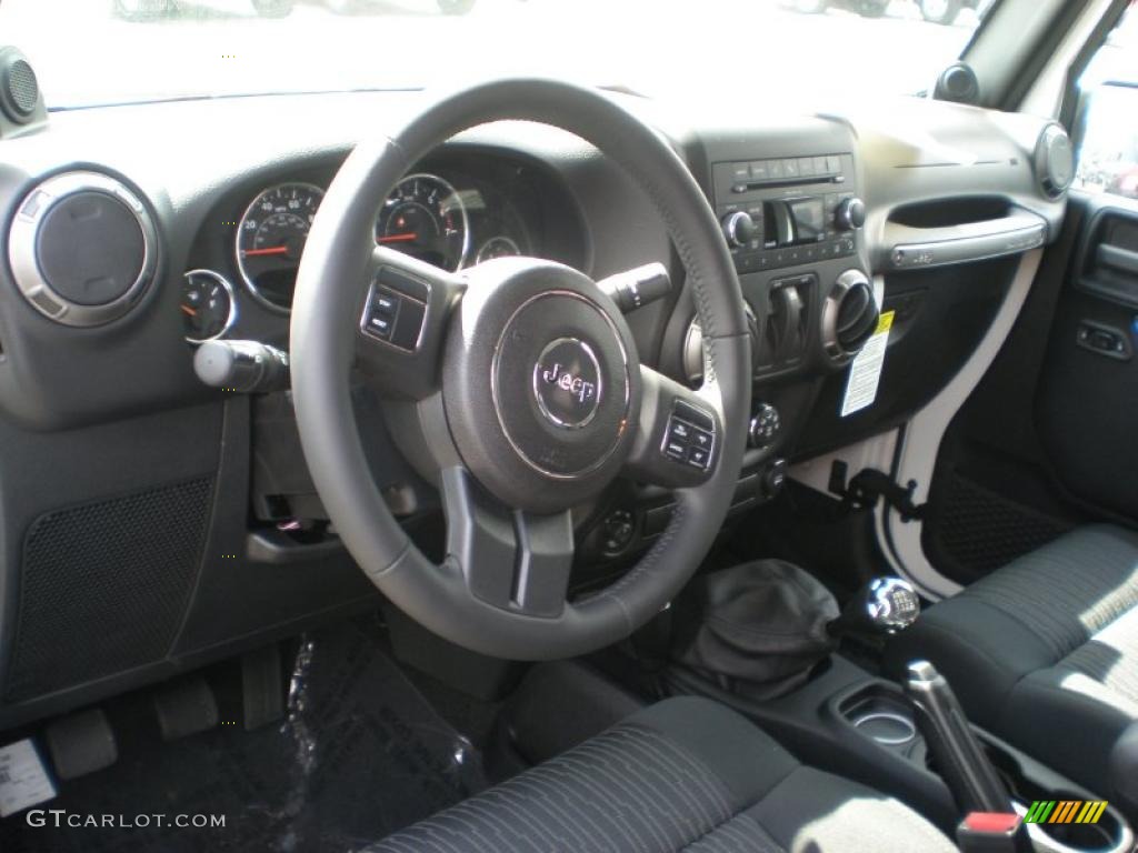 2011 Wrangler Sport S 4x4 - Bright White / Black photo #3