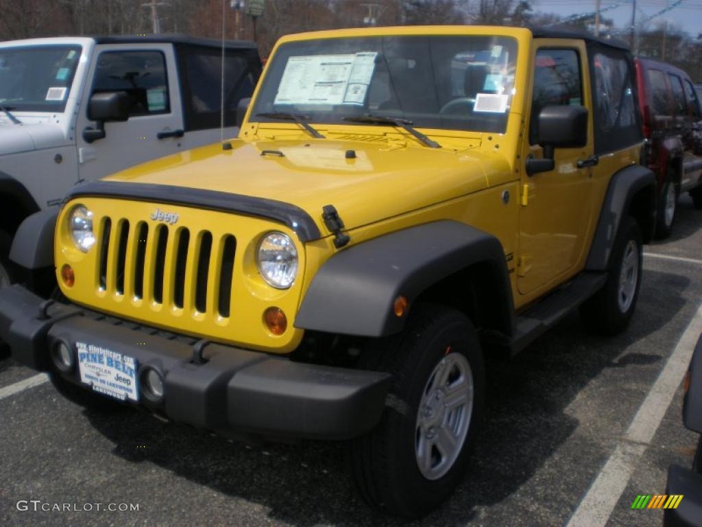 2011 Wrangler Sport 4x4 - Detonator Yellow / Black photo #1