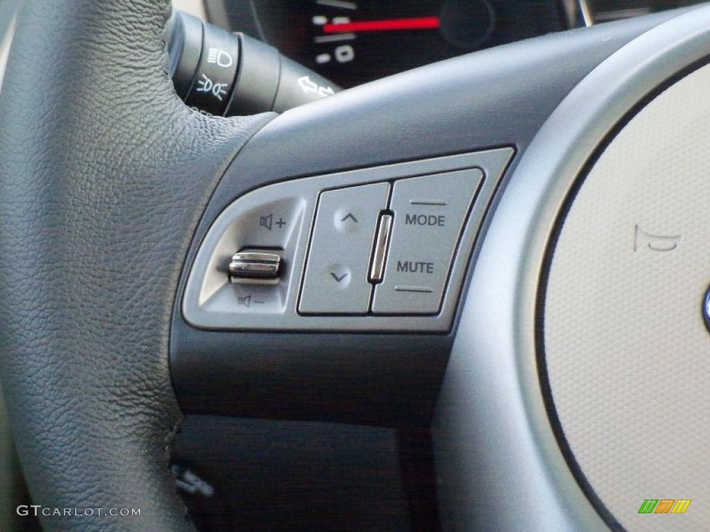 2011 Kia Soul ! Controls Photo #47503144