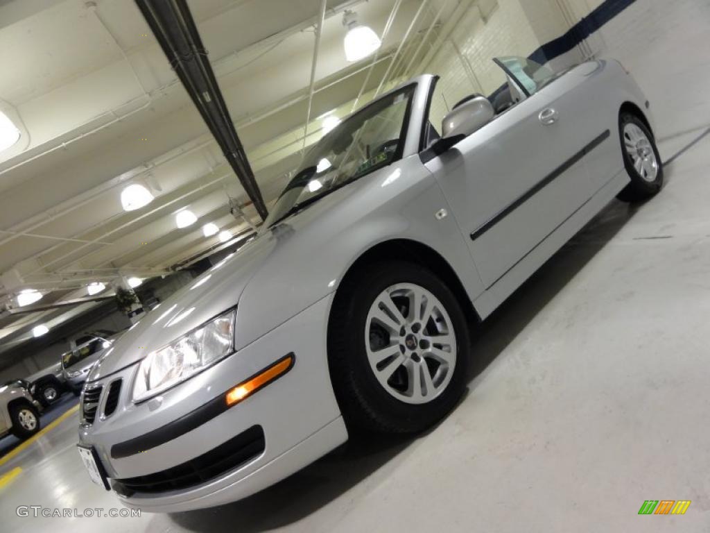 Silver Metallic Saab 9-3