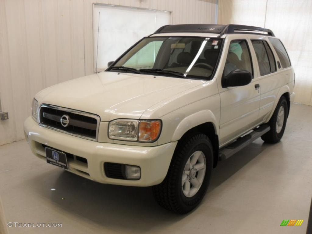 2004 Pathfinder SE 4x4 - Glacier Pearl / Beige photo #1