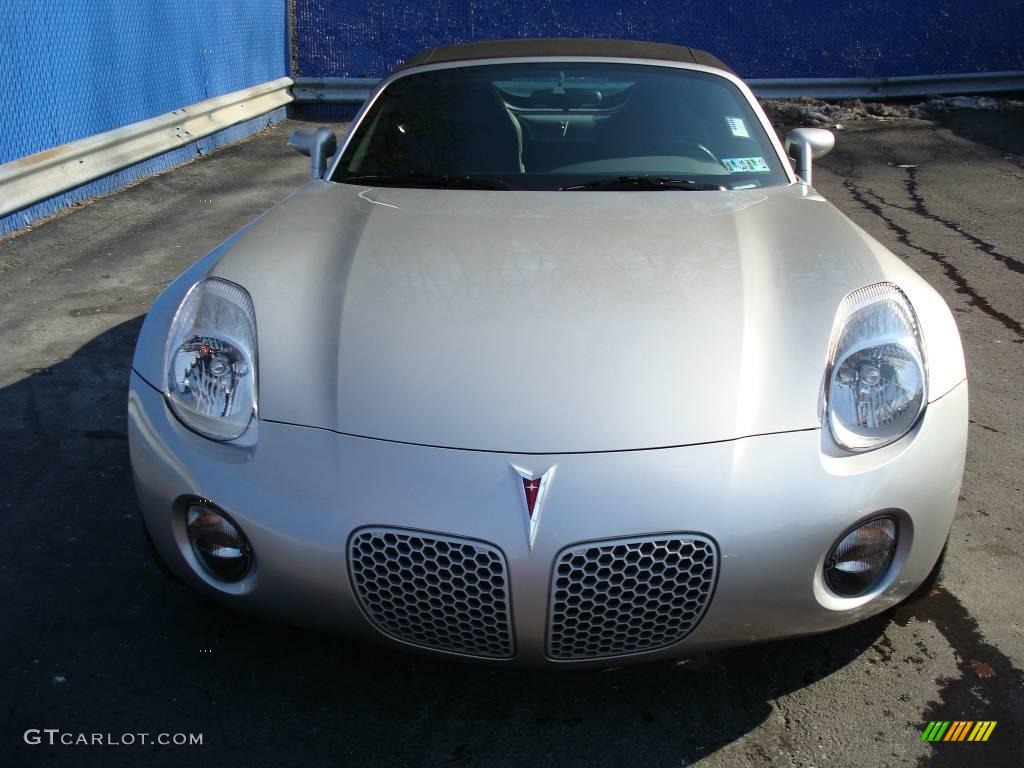 2006 Solstice Roadster - Cool Silver / Ebony photo #7