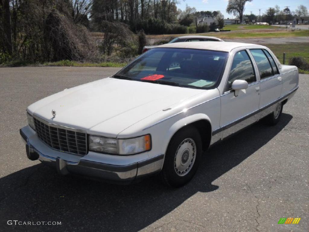 1994 Fleetwood Brougham Sedan - White / Burgundy photo #1