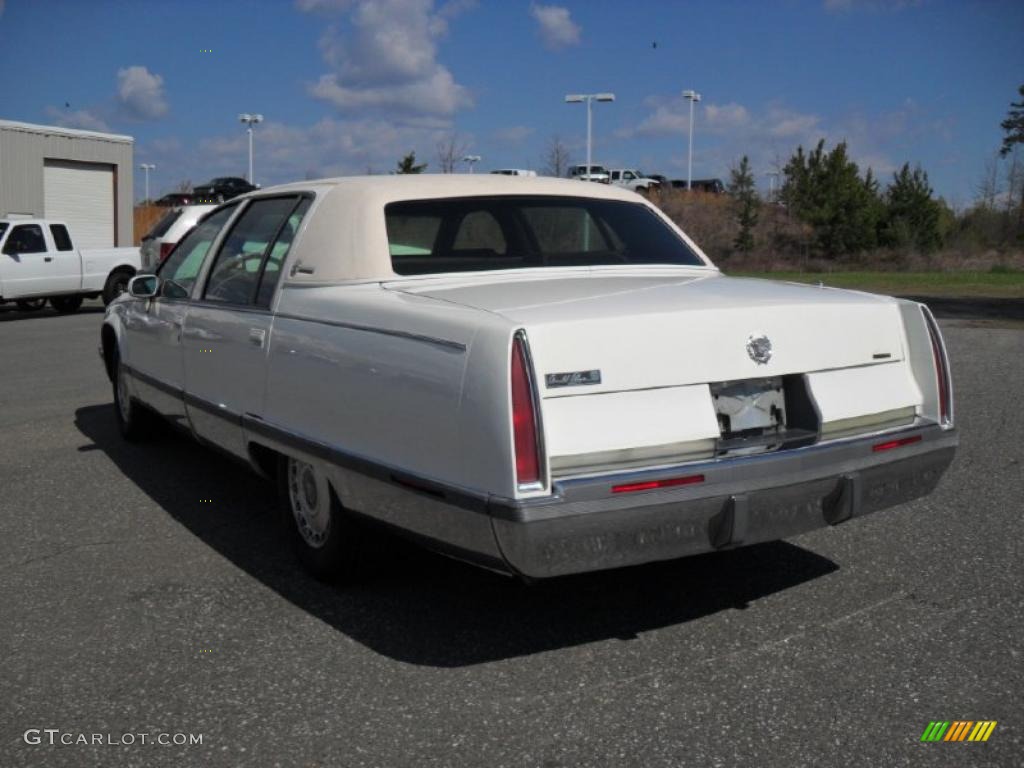 1994 Fleetwood Brougham Sedan - White / Burgundy photo #2