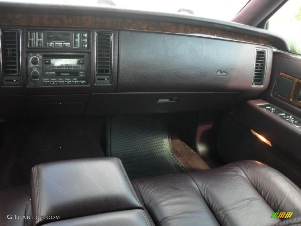 1994 Fleetwood Brougham Sedan - White / Burgundy photo #17