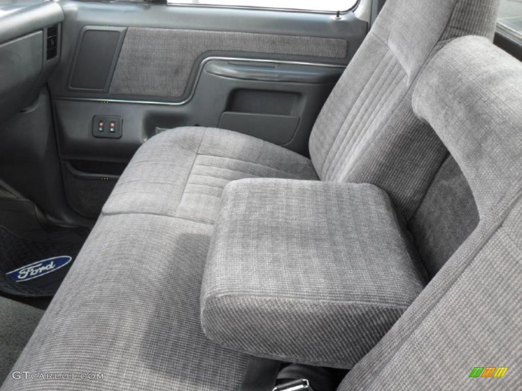 Dark Charcoal Interior 1990 Ford F150 XLT Lariat Regular Cab Photo #47509747