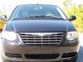 2006 Brilliant Black Chrysler Town & Country Touring Signature Series  photo #3