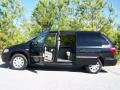 2006 Brilliant Black Chrysler Town & Country Touring Signature Series  photo #12