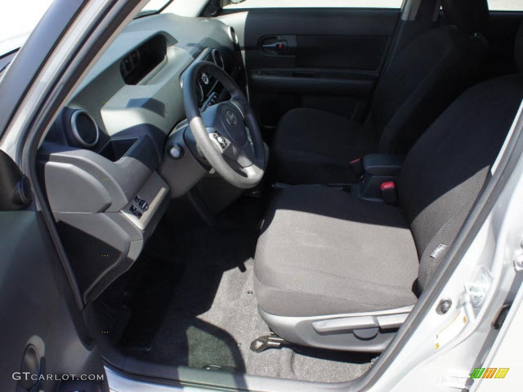 2008 xB  - Classic Silver Metallic / Dark Gray photo #10