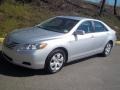Titanium Metallic - Camry LE V6 Photo No. 3