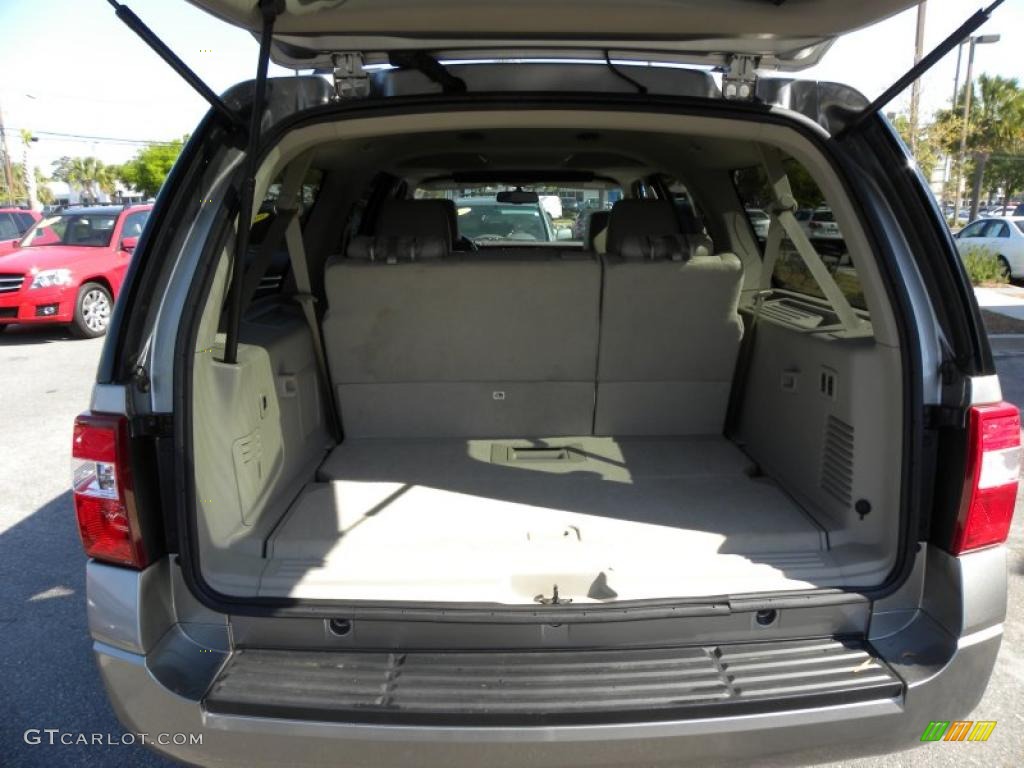 2008 Ford Expedition EL Limited 4x4 Trunk Photo #47513839