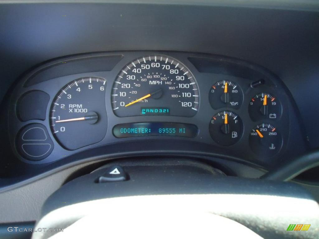 2003 Tahoe LS - Light Pewter Metallic / Tan/Neutral photo #30