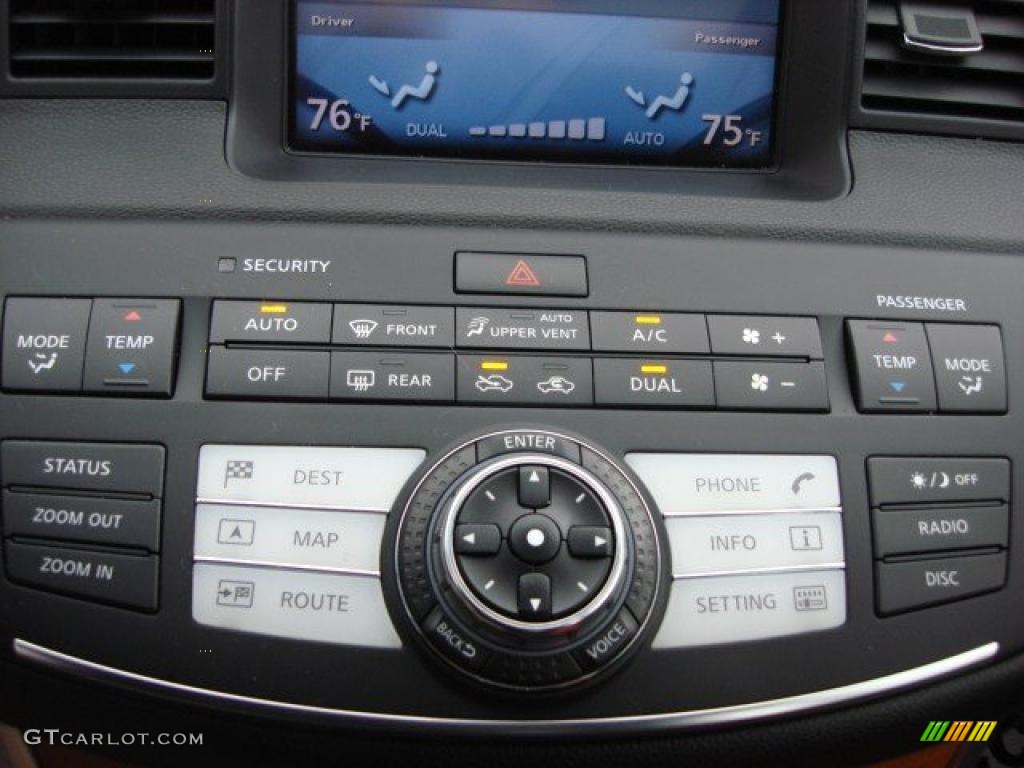 2007 Infiniti M 35x Sedan Controls Photo #47516068