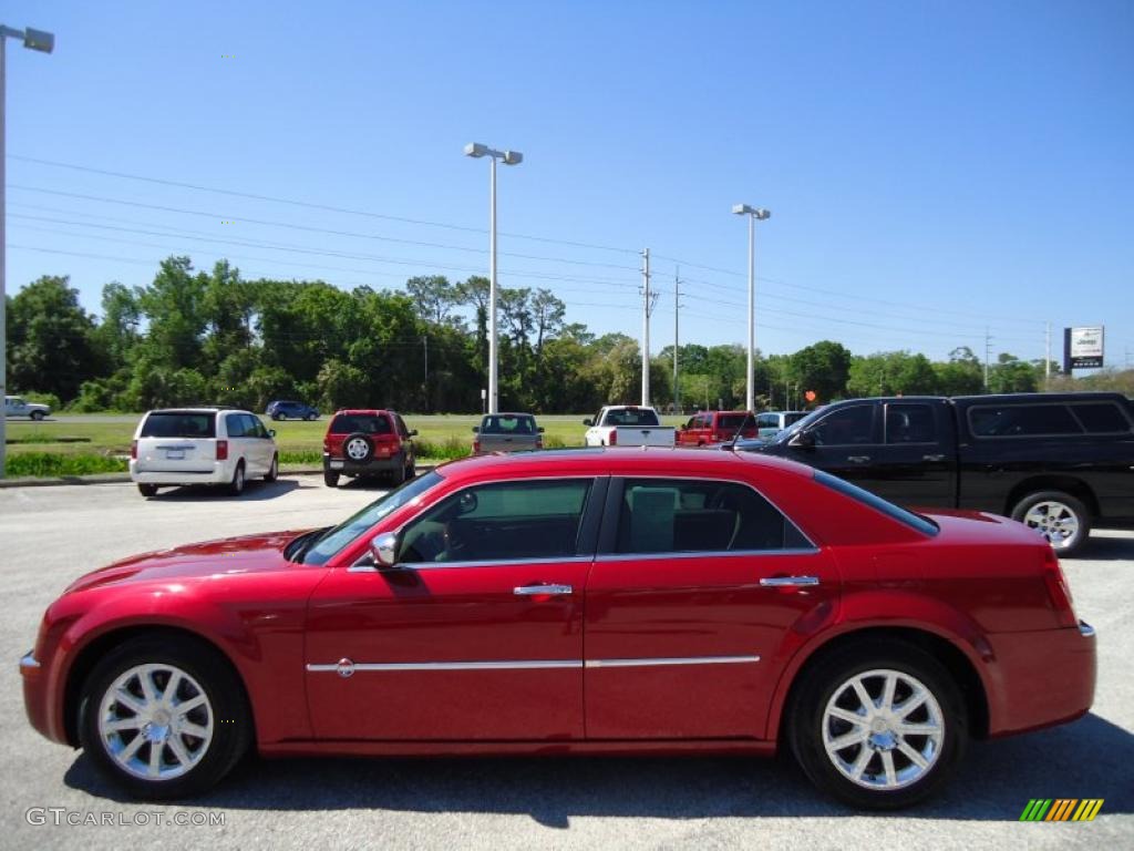 Inferno Red Crystal Pearl 2008 Chrysler 300 C HEMI Heritage Edition Exterior Photo #47517226