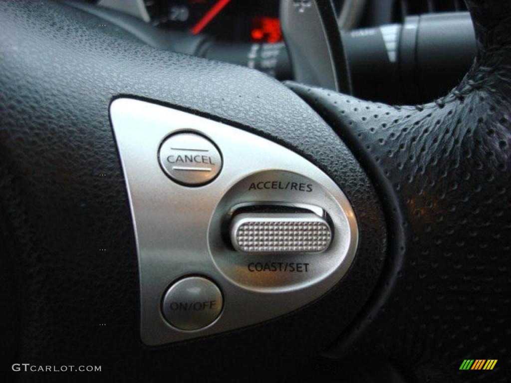 2009 Nissan 370Z Sport Touring Coupe Controls Photo #47517496