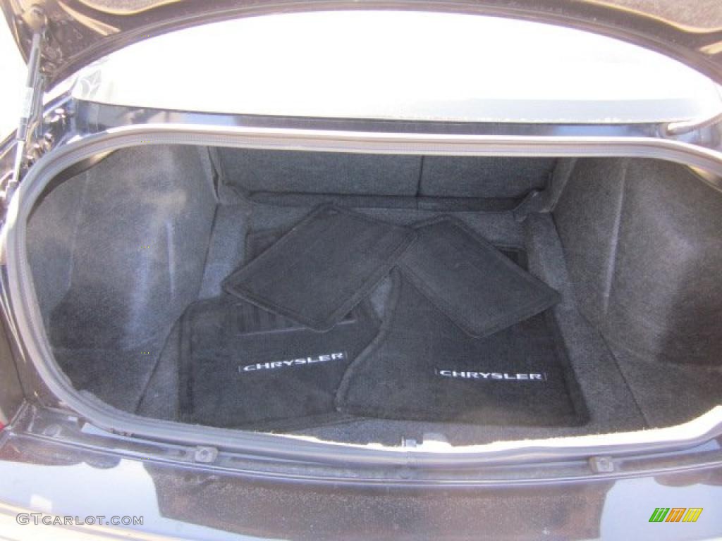 2007 Chrysler 300 C SRT8 Trunk Photo #47518864
