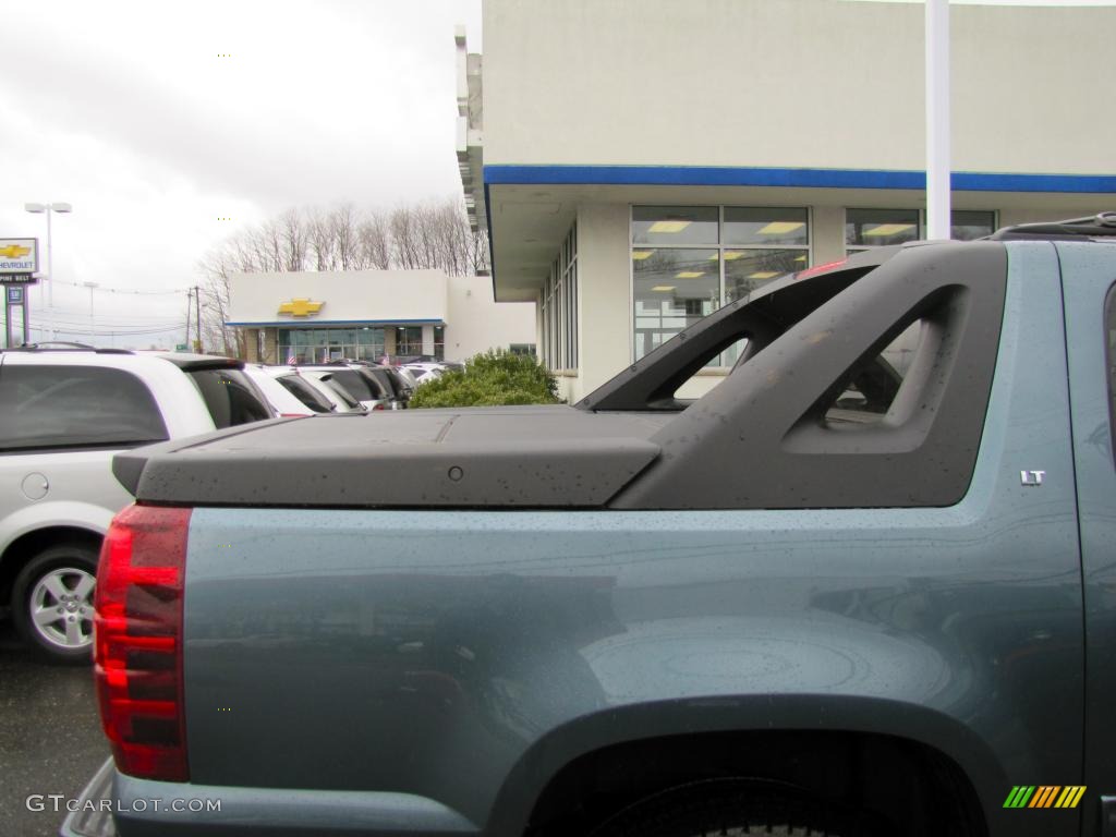 2011 Avalanche LT 4x4 - Blue Granite Metallic / Ebony photo #8