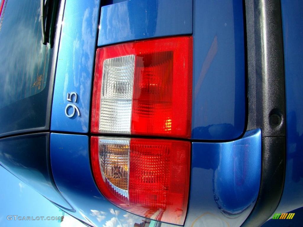 2003 9-5 Aero Sport Wagon - Cosmic Blue Metallic / Charcoal Gray photo #44
