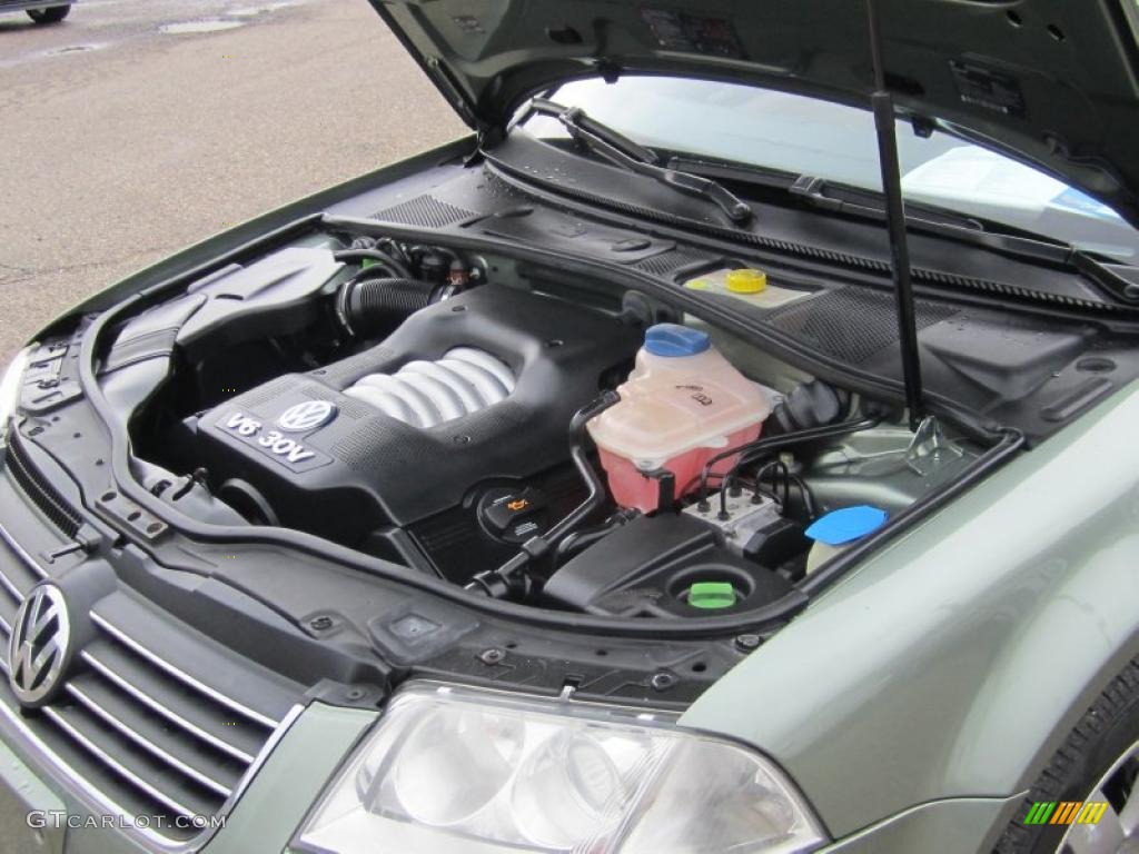 2003 Volkswagen Passat GLX Wagon 2.8 Liter DOHC 30-Valve V6 Engine Photo #47526187