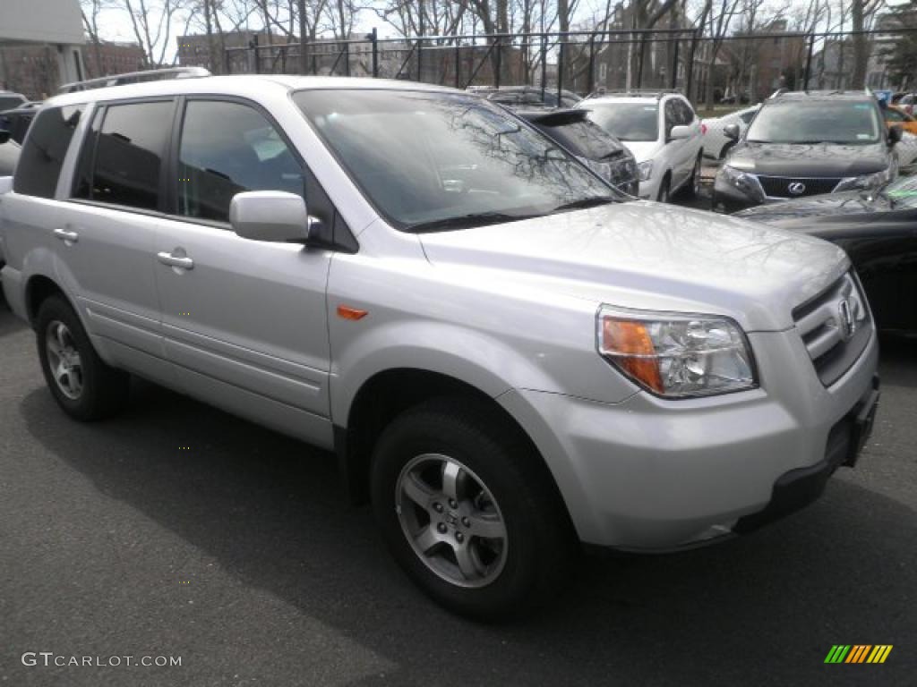 Nimbus Gray Metallic Honda Pilot