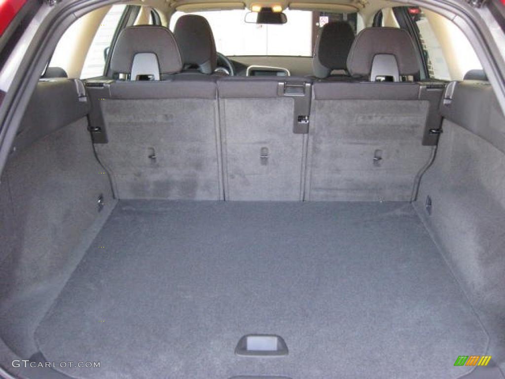 2011 Volvo XC60 3.2 AWD Trunk Photo #47532385