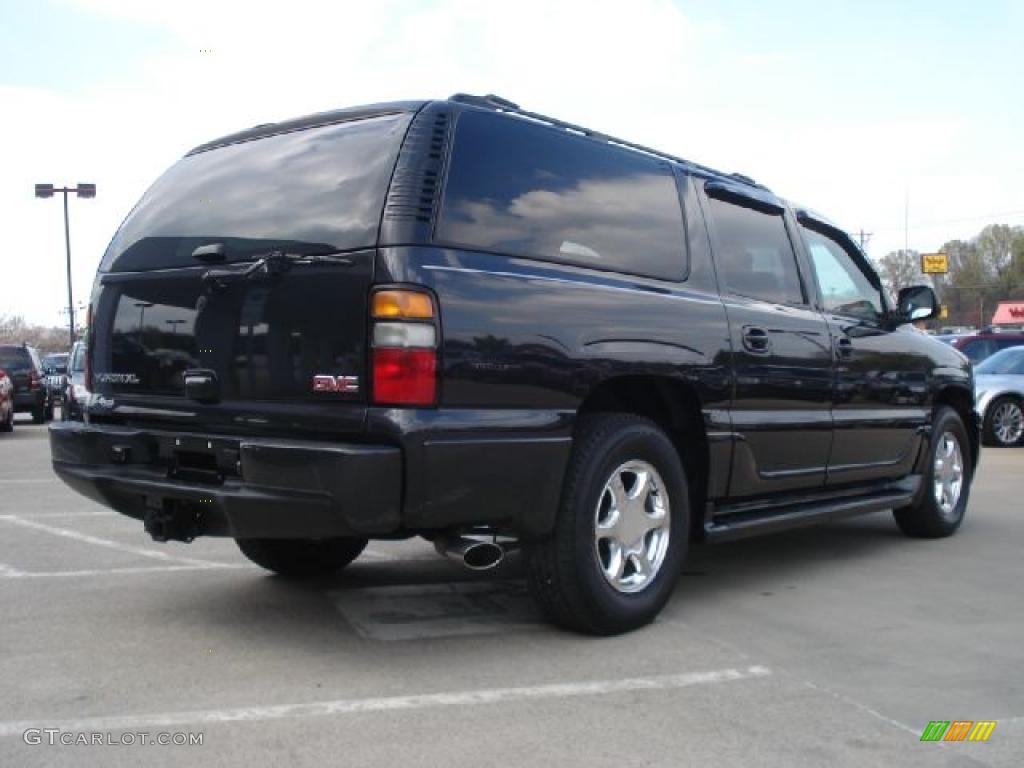 2004 Yukon XL Denali AWD - Carbon Metallic / Stone Gray photo #3