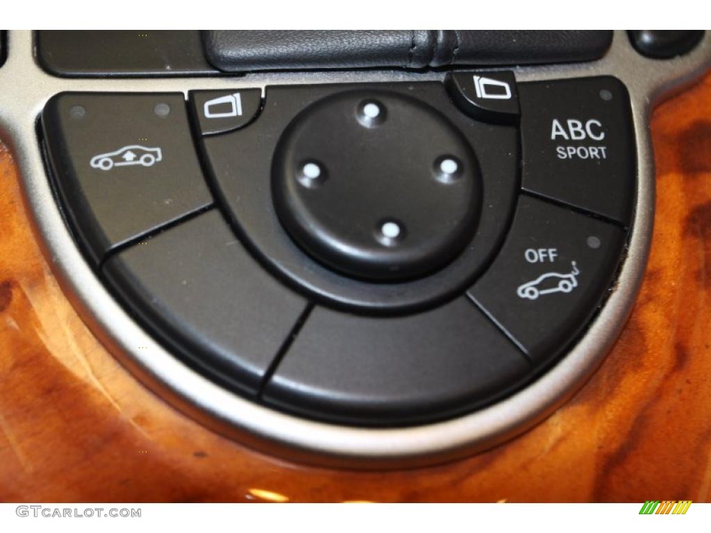 2003 Mercedes-Benz SL 500 Roadster Controls Photo #47536184