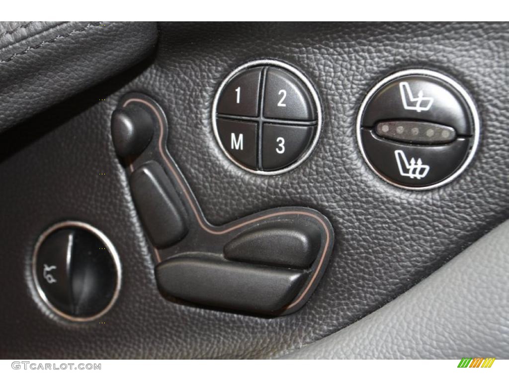 2003 Mercedes-Benz SL 500 Roadster Controls Photo #47536229
