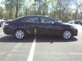 Black - Camry LE Photo No. 17