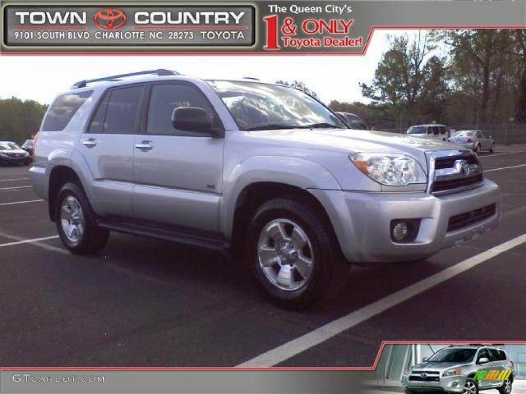 2006 4Runner SR5 - Titanium Metallic / Stone Gray photo #1