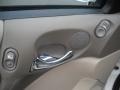Cream White - L Series L200 Sedan Photo No. 15