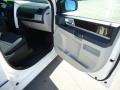 Stone White - Grand Caravan SXT Photo No. 17